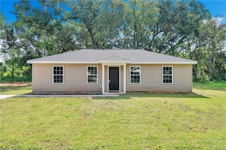 8461 Beverly Rd, Saint Elmo, AL 36568