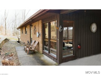 171 Woodcliff Dr, Washington, WV 26181