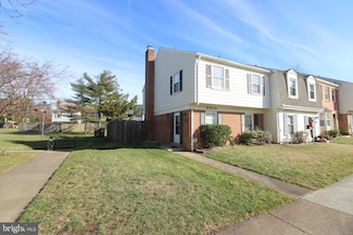 6609 Indian Trail Ct, Alexandria, VA 22310