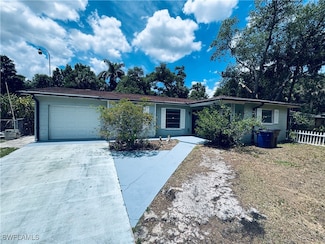 242 Delray Ave, Fort Myers, FL 33905