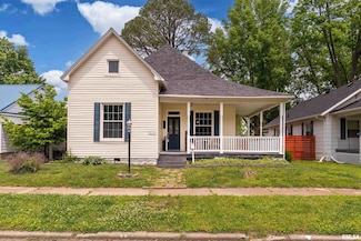 2112 Herbert St, Murphysboro, IL 62966