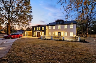 3000 N Dixieland Rd, Rogers, AR 72756