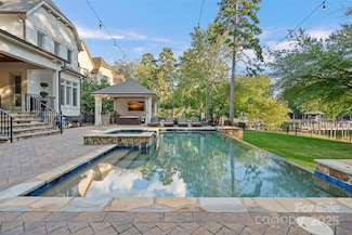 20517 Queensdale Dr, Cornelius, NC 28031