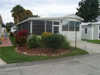 315 Imperial Wilderness Blvd, Naples, FL 34114
