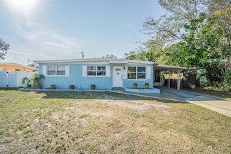 9696 Groveland St, Seminole, FL 33772