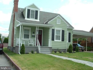 454 Pangborn Blvd, Hagerstown, MD 21742