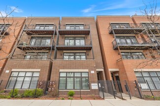 3126 W Walton St Unit 2, Chicago, IL 60622