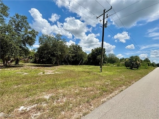 4405 E 2nd St, Lehigh Acres, FL 33936