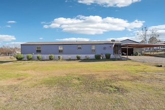 3904 Gary St, Cleburne, TX 76031