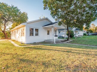 1325 S 3rd St, McAlester, OK 74501