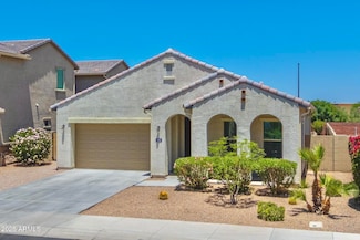 898 E Ladbroke Way, Gilbert, AZ 85297