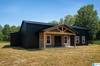 250 Schall Dr, Ragland, AL 35131