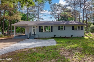 515 Harts Bridge Rd, Jackson, TN 38301