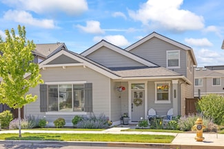 4605 SW 36th St, Redmond, OR 97756