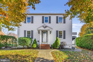 13 Harrison Ave N, Middle River, MD 21220