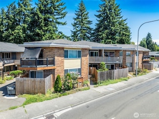 1202 Harvey Rd, Auburn, WA 98002