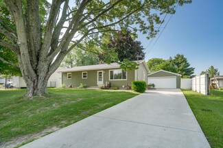 5560 Lantana Ave, Kalamazoo, MI 49048