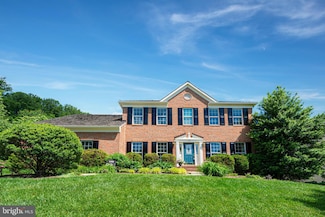 635 Meade Dr SW, Leesburg, VA 20175