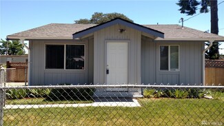14913 W Thorne Ln SW, Lakewood, WA 98498