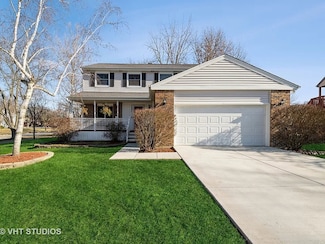 1201 Pinetree Ln, Bartlett, IL 60103