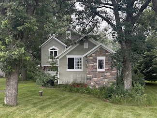 5930 Wazeecha Ave, Wisconsin Rapids, WI 54494