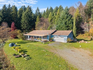 994 Bloody Camp Rd, Hoopa, CA 95546