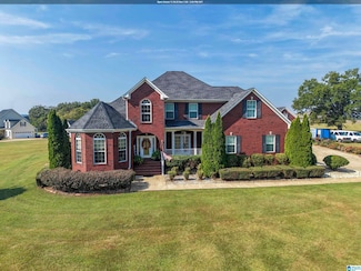 277 Lake Charles Dr, Sylacauga, AL 35014