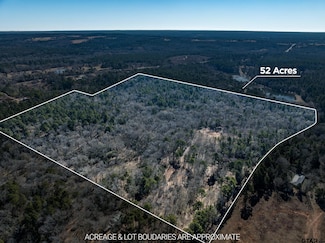 000 An County Road 142, Elkhart, TX 75839