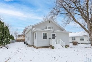 503 S 6th St, Mapleton, IA 51034