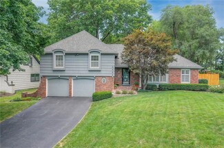 2700 W 50th Terrace, Westwood, KS 66205
