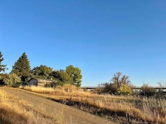 XXX Jackson St, Tekoa, WA 99033