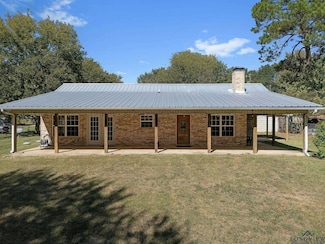 673 County Road 3829, Wills Point, TX 75169