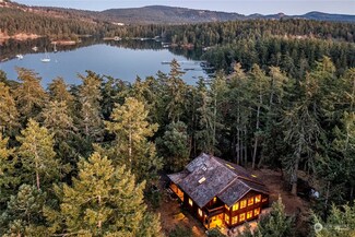 362 Shorett Dr, Friday Harbor, WA 98250