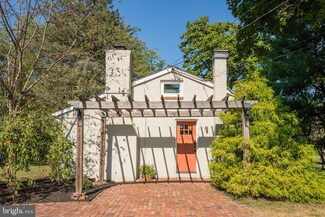 70 Zieber Rd, Spring City, PA 19475