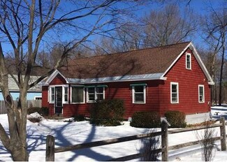 27 Fairfield Ave, Haydenville, MA 01039