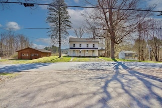 5 Plank Rd, Mongaup Valley, NY 12762