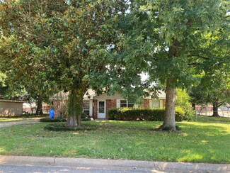 147 Beth Manor Dr, Prattville, AL 36066