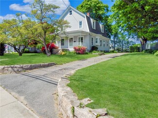 80 Granite St, Westerly, RI 02891