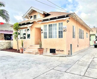281 E 48th St, Los Angeles, CA 90011