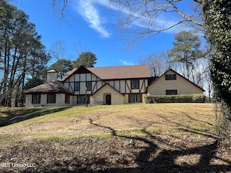 1609 Linda Dr SW, Clinton, MS 39056