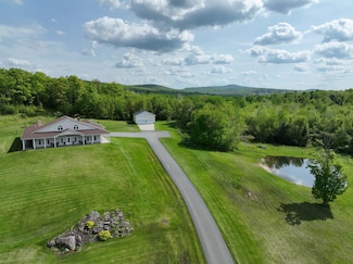 1165 Vermont Route 100, Newport, VT 05857