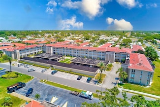 10215 Regal Dr Unit 41, Largo, FL 33774