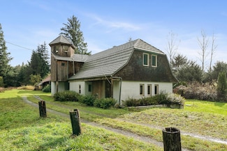 11605 Oregon Coast Hwy, Tillamook, OR 97141