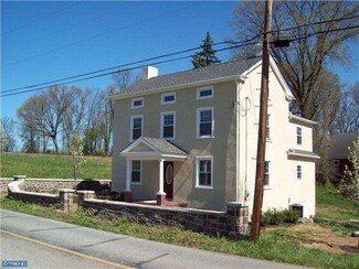 75 Creamery Rd, Pottstown, PA 19465