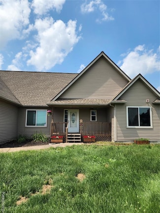 5867 Capac Rd, Mussey, MI 48014