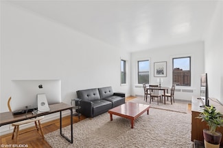 98-50 67th Ave Unit 6F, Rego Park, NY 11374