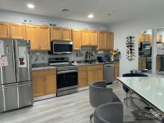 531 Main St Unit 201, Worcester, MA 01608