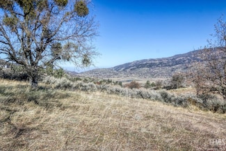 22200 Saddleback Dr, Bear Valley Springs, CA 93561