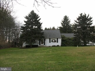 2542 Wasser Rd, East Greenville, PA 18041