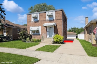5404 S Narragansett Ave, Chicago, IL 60638